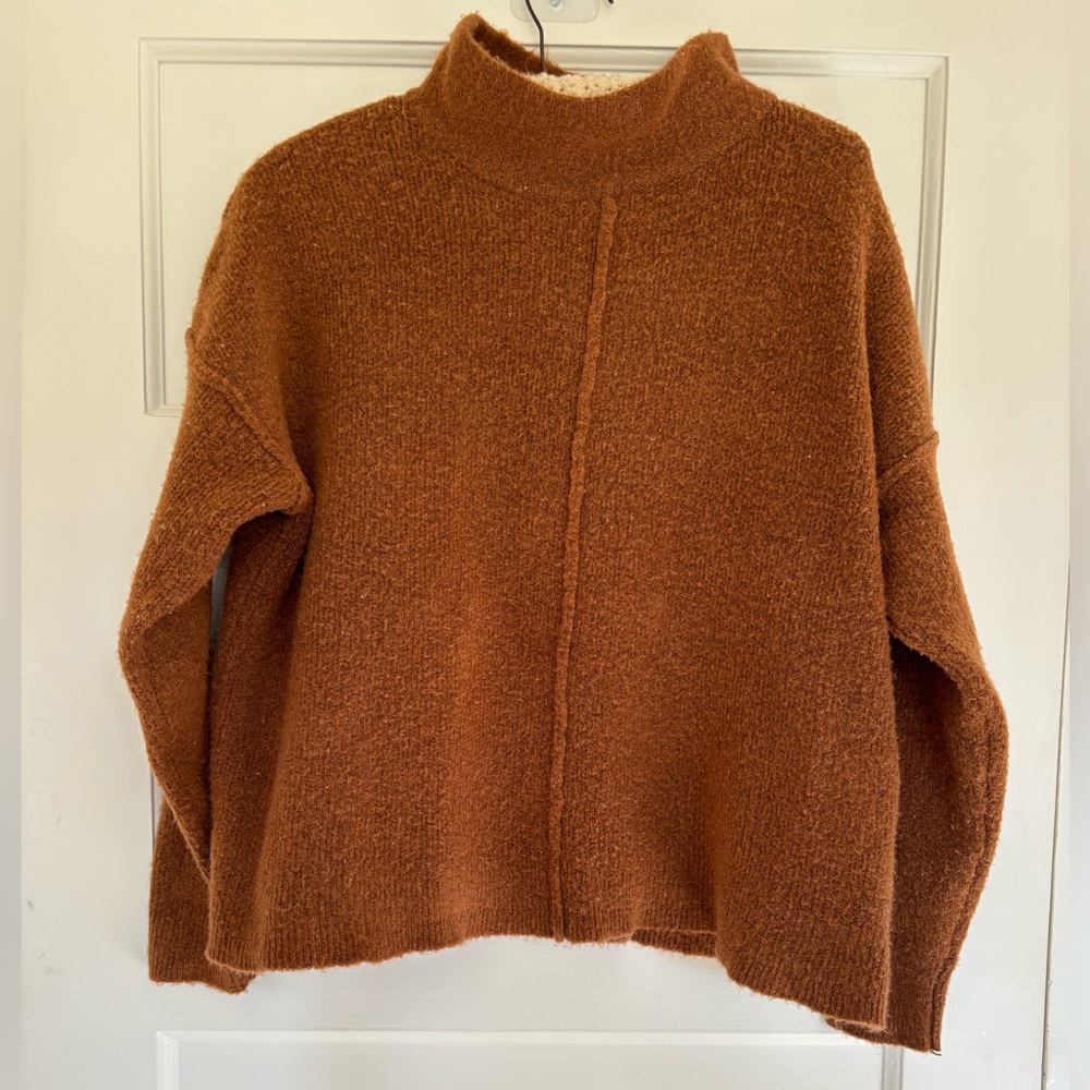 Universal thread mock neck sweater